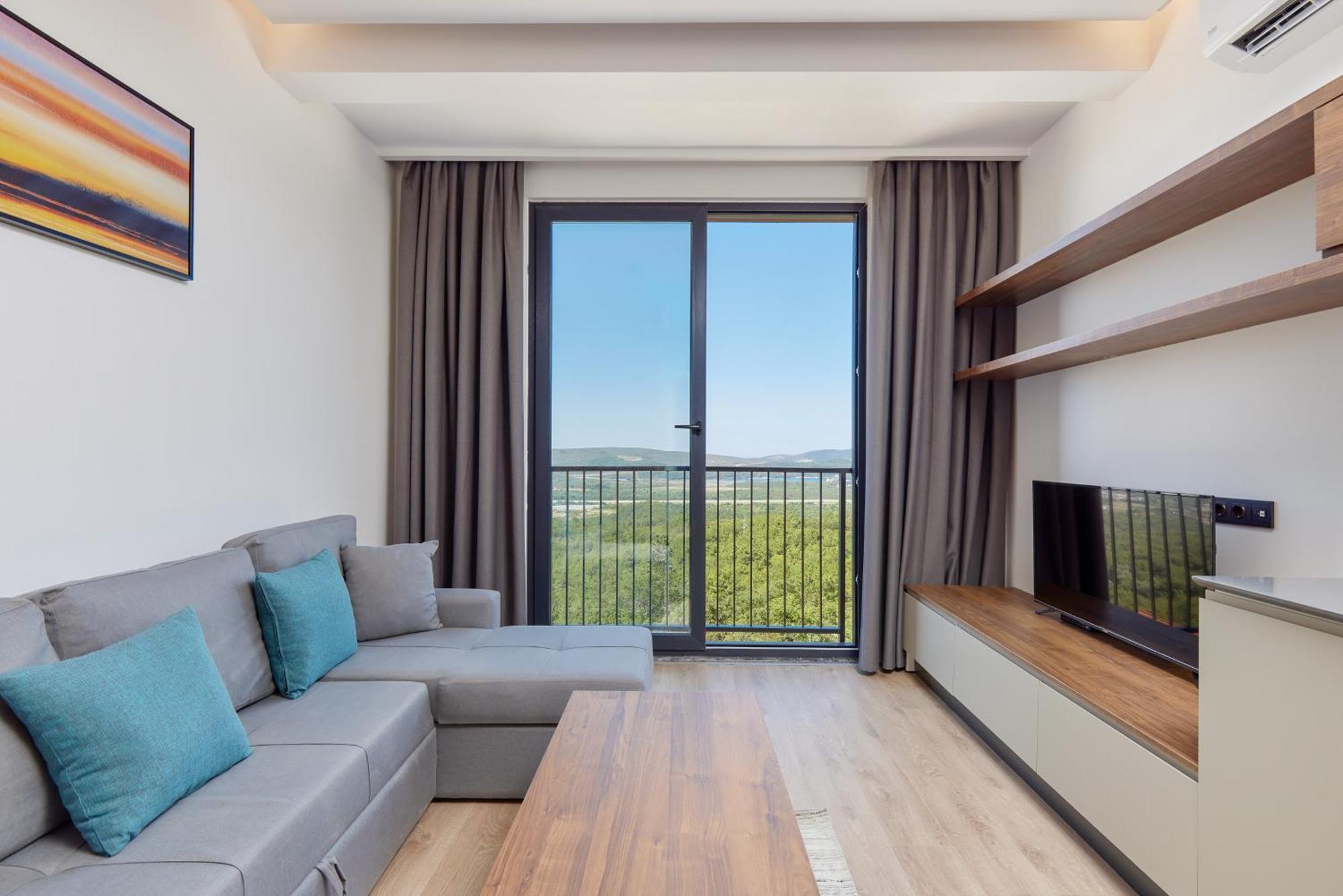 Bayview Hills Luxury Residences Tivat Dış mekan fotoğraf