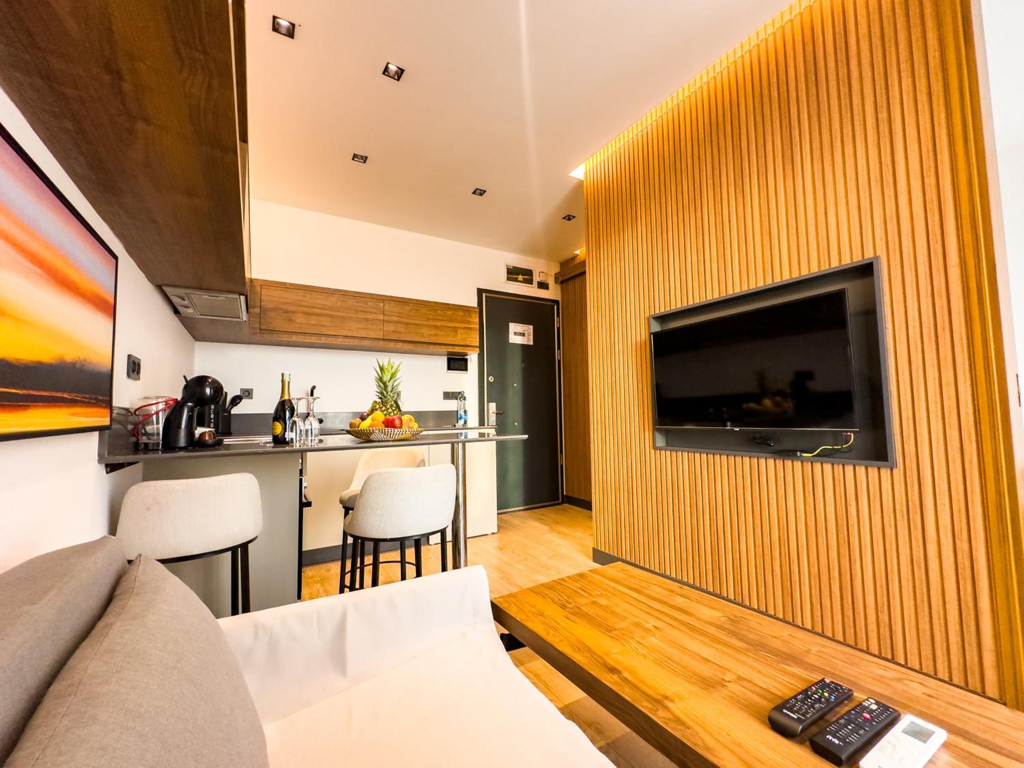 Bayview Hills Luxury Residences Tivat Dış mekan fotoğraf